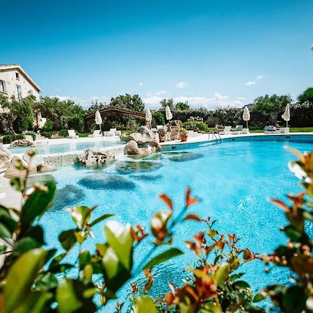 Hotel Pulicinu Baja Sardinia Eksteriør bilde