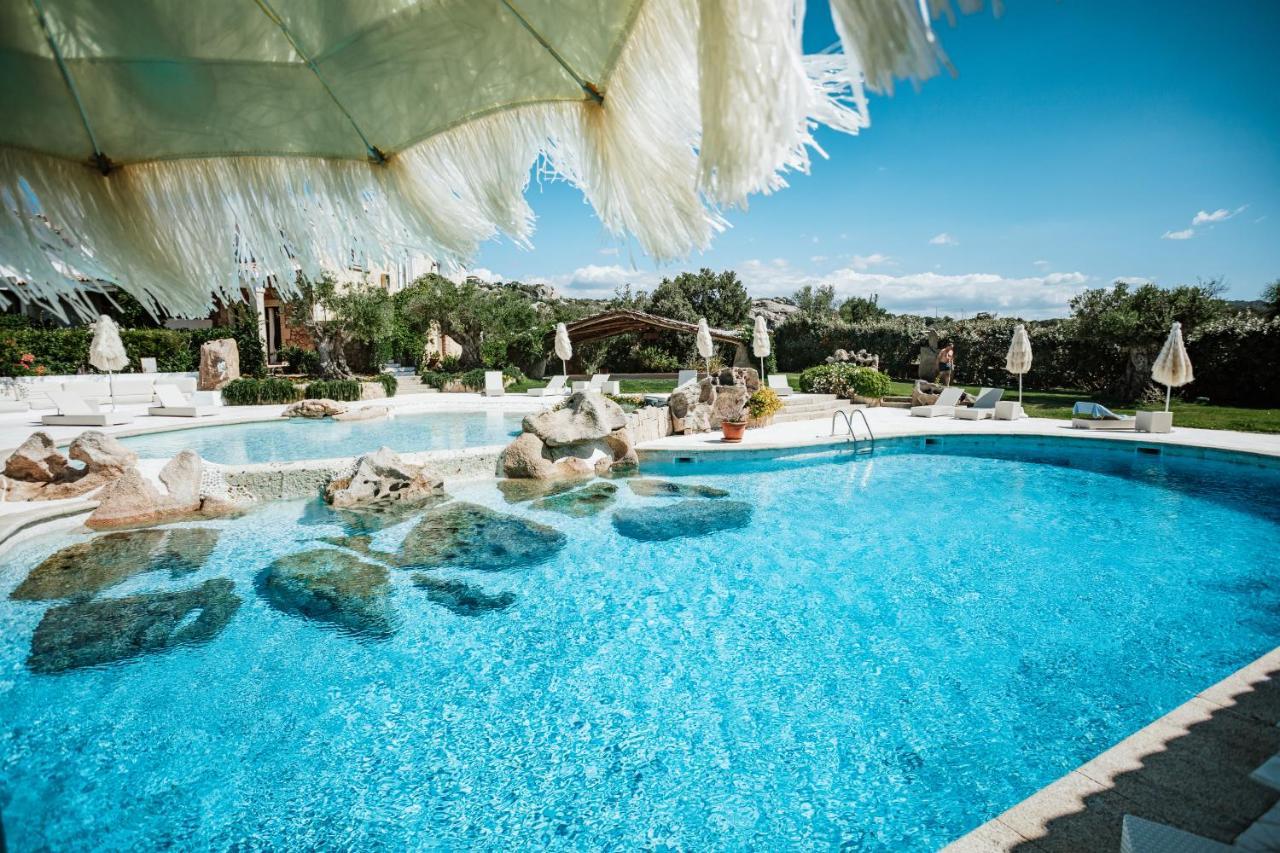 Hotel Pulicinu Baja Sardinia Eksteriør bilde