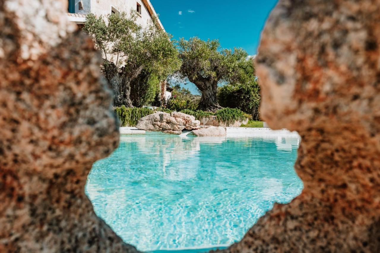 Hotel Pulicinu Baja Sardinia Eksteriør bilde