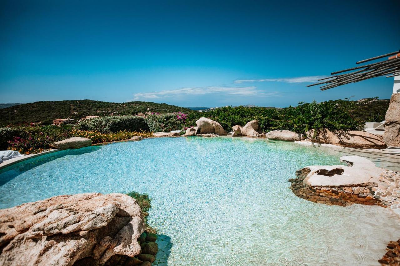 Hotel Pulicinu Baja Sardinia Eksteriør bilde