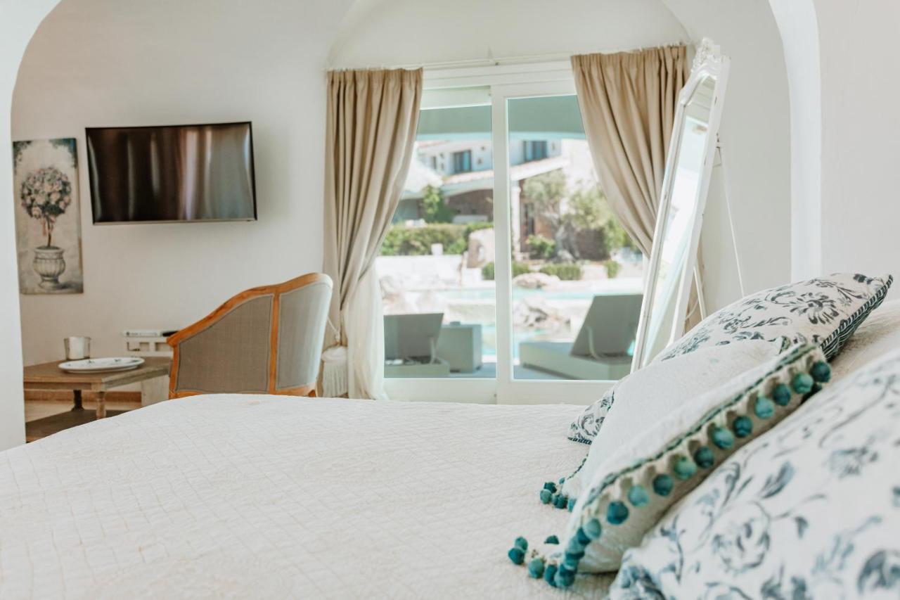 Hotel Pulicinu Baja Sardinia Eksteriør bilde