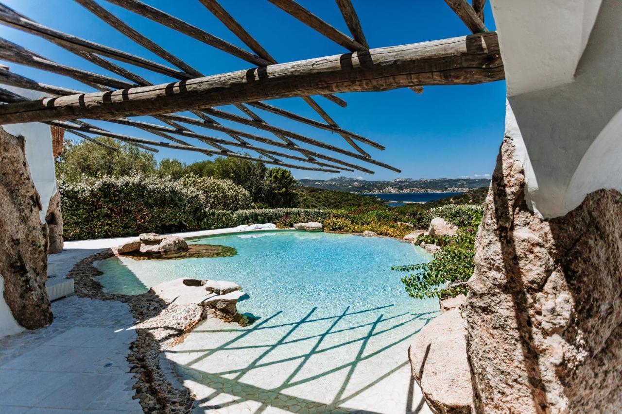 Hotel Pulicinu Baja Sardinia Eksteriør bilde