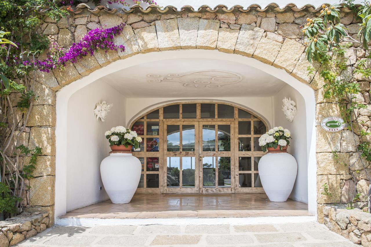 Hotel Pulicinu Baja Sardinia Eksteriør bilde