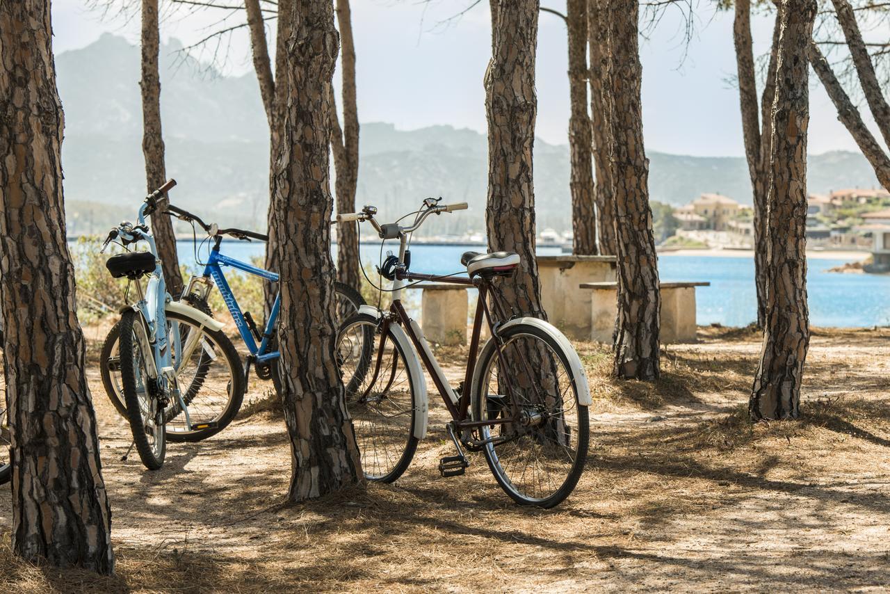 Hotel Pulicinu Baja Sardinia Eksteriør bilde