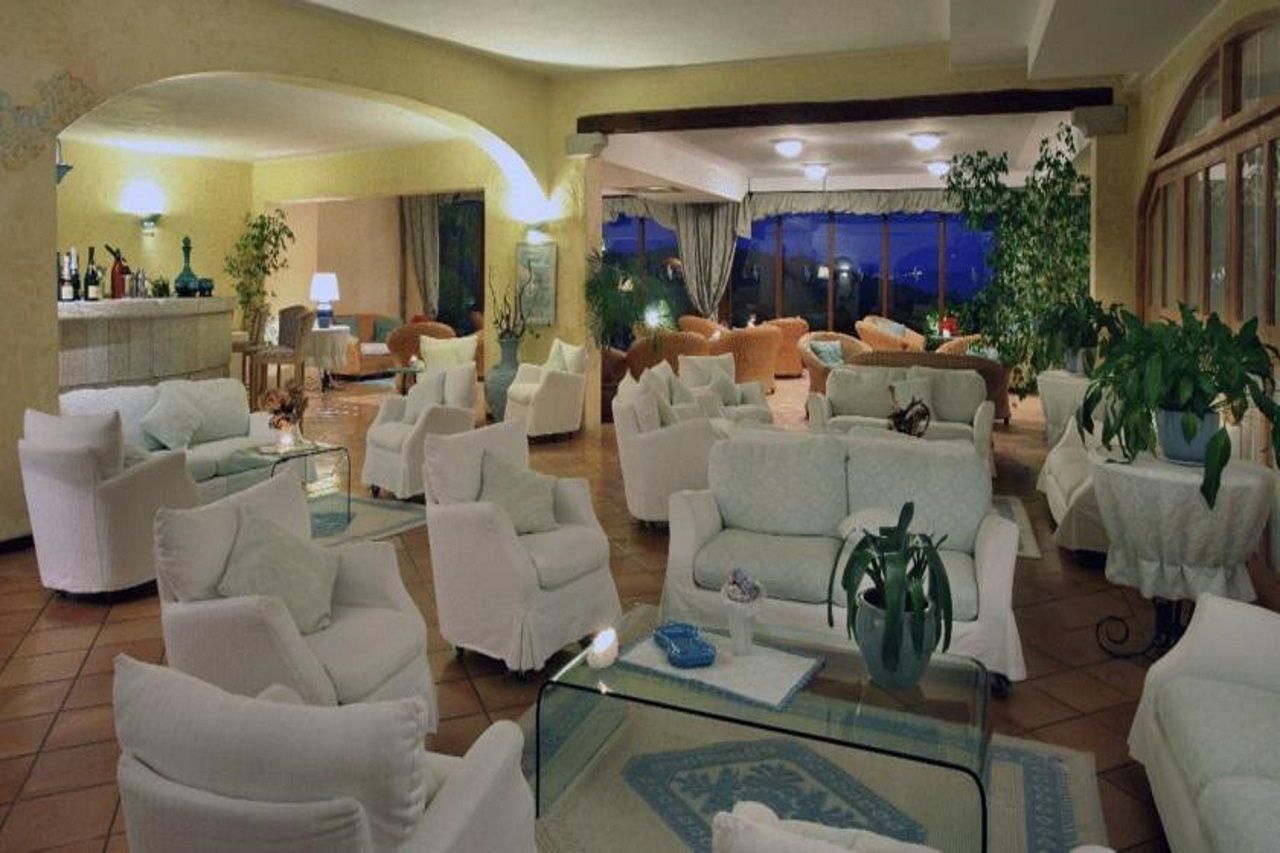 Hotel Pulicinu Baja Sardinia Eksteriør bilde
